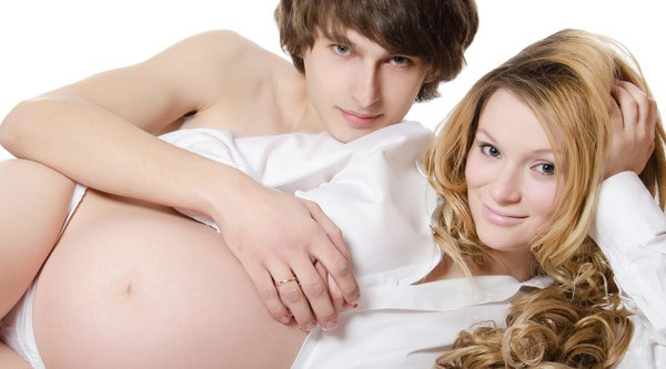 Интимные отношения во время беременности. Как и до какого месяца?