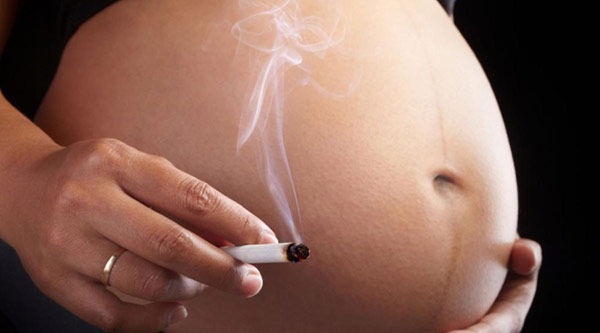 Можно ли курить во время беременности