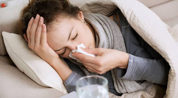 Простуда во время беременности. Что делать если простудились. Опасные препараты.